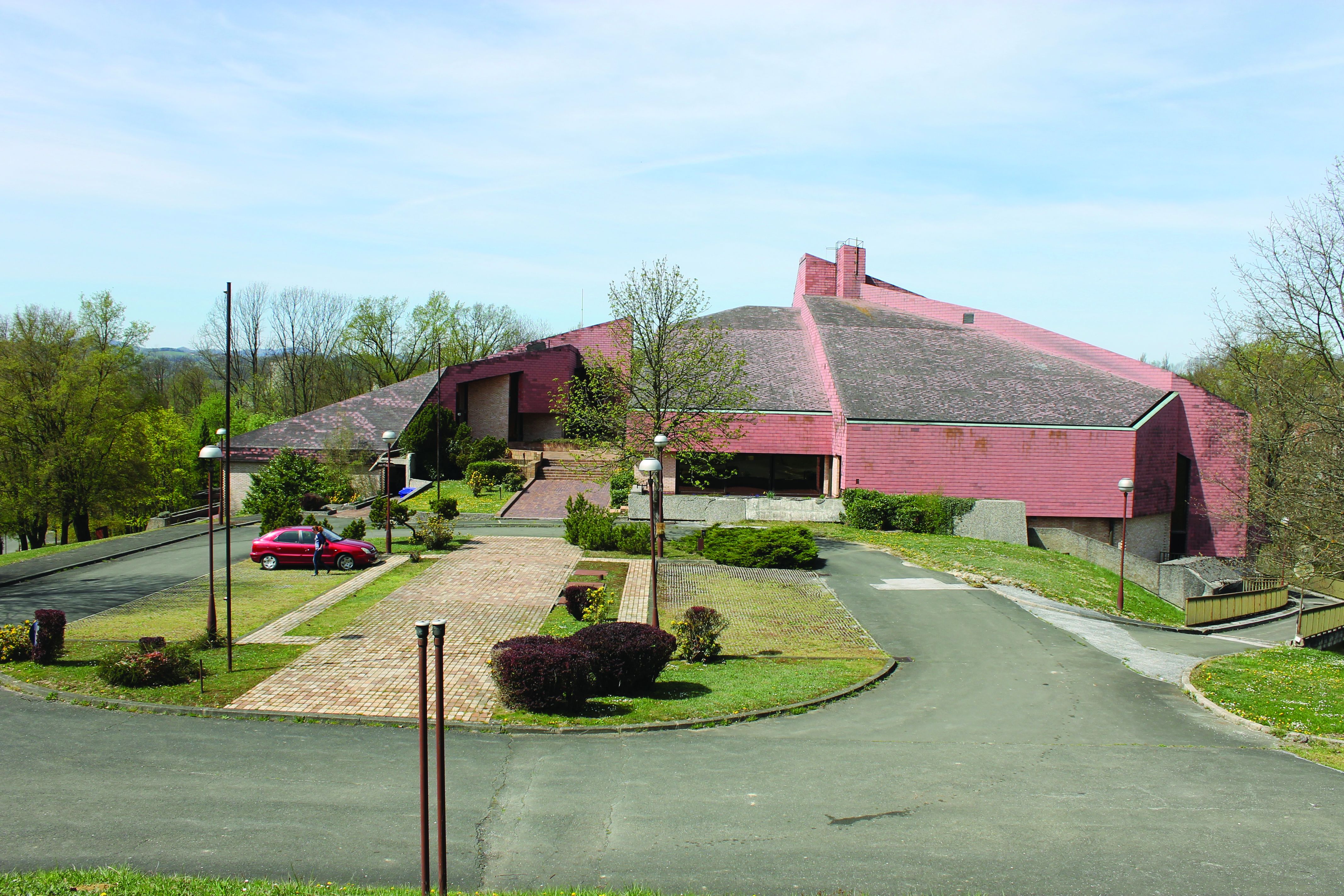 Spomen-dom boraca NOR-a i omladine Jugoslavije