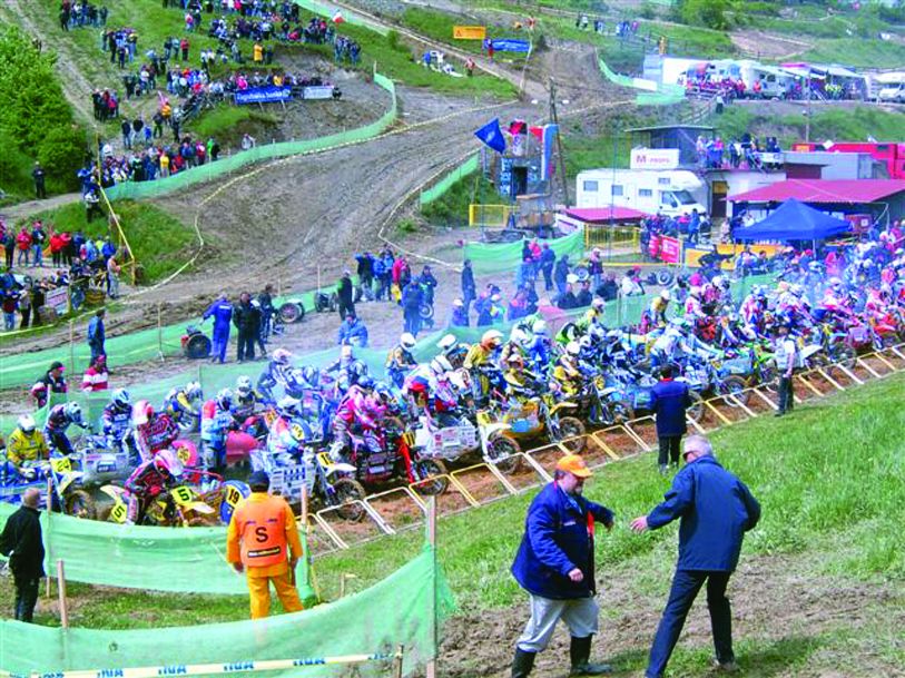 <p>start utrke na stazi Vučak, Zabok</p>