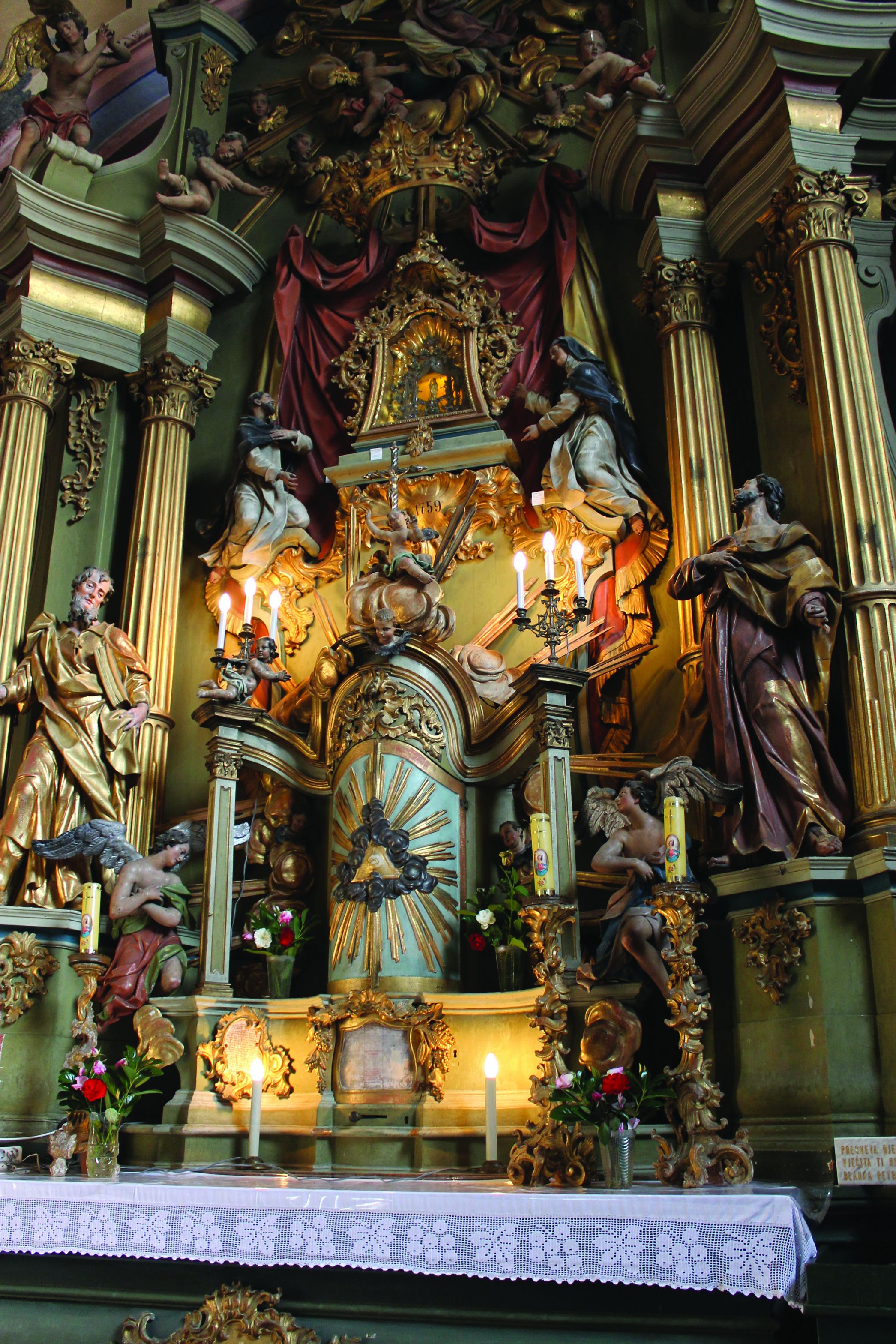 <p>glavni oltar, Filip Jakob Straub, 1759, crkva Majke Božje Jeruzalemske</p>