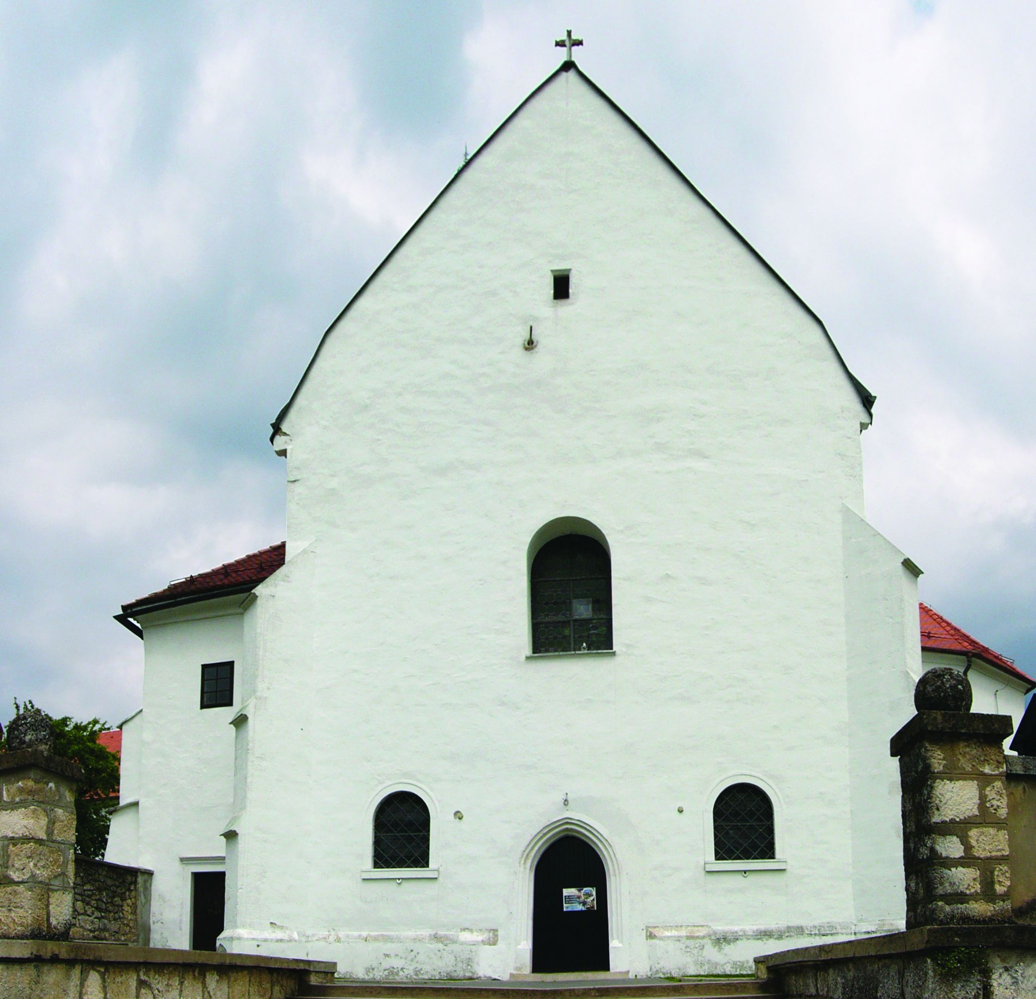 <p>župna crkva Blažene Djevice Marije Kraljice Svete krunice</p>