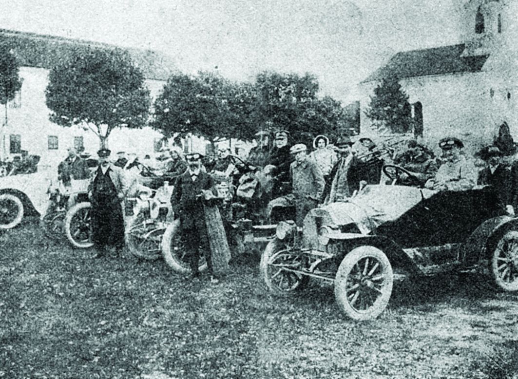 <p>prva automobilistička utrka u Hrvatskoj, Varaždin, 1912.</p>