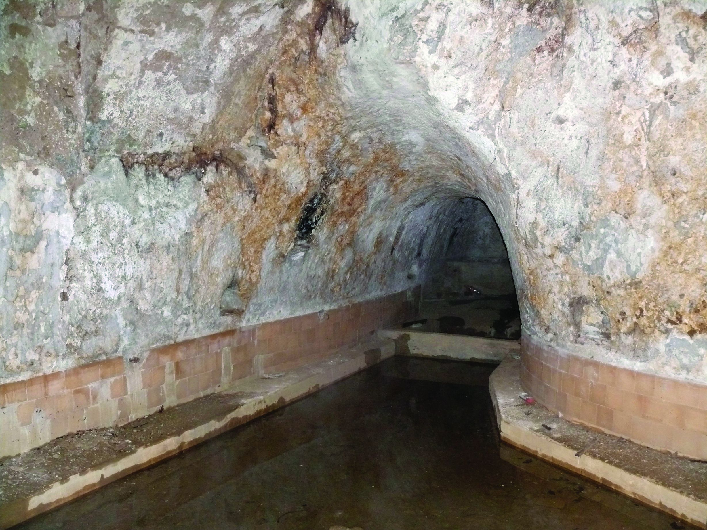 <p>Sutinske toplice, stara kupelj</p>