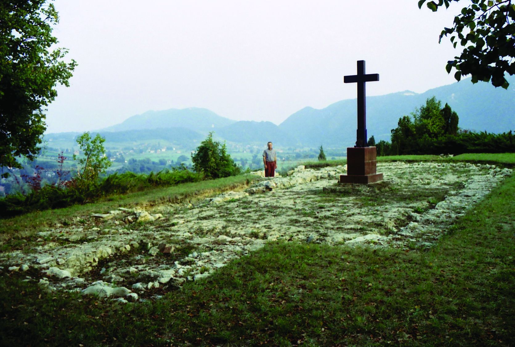 <p>mjesto poru&scaron;ene kapele sv. Roka</p>