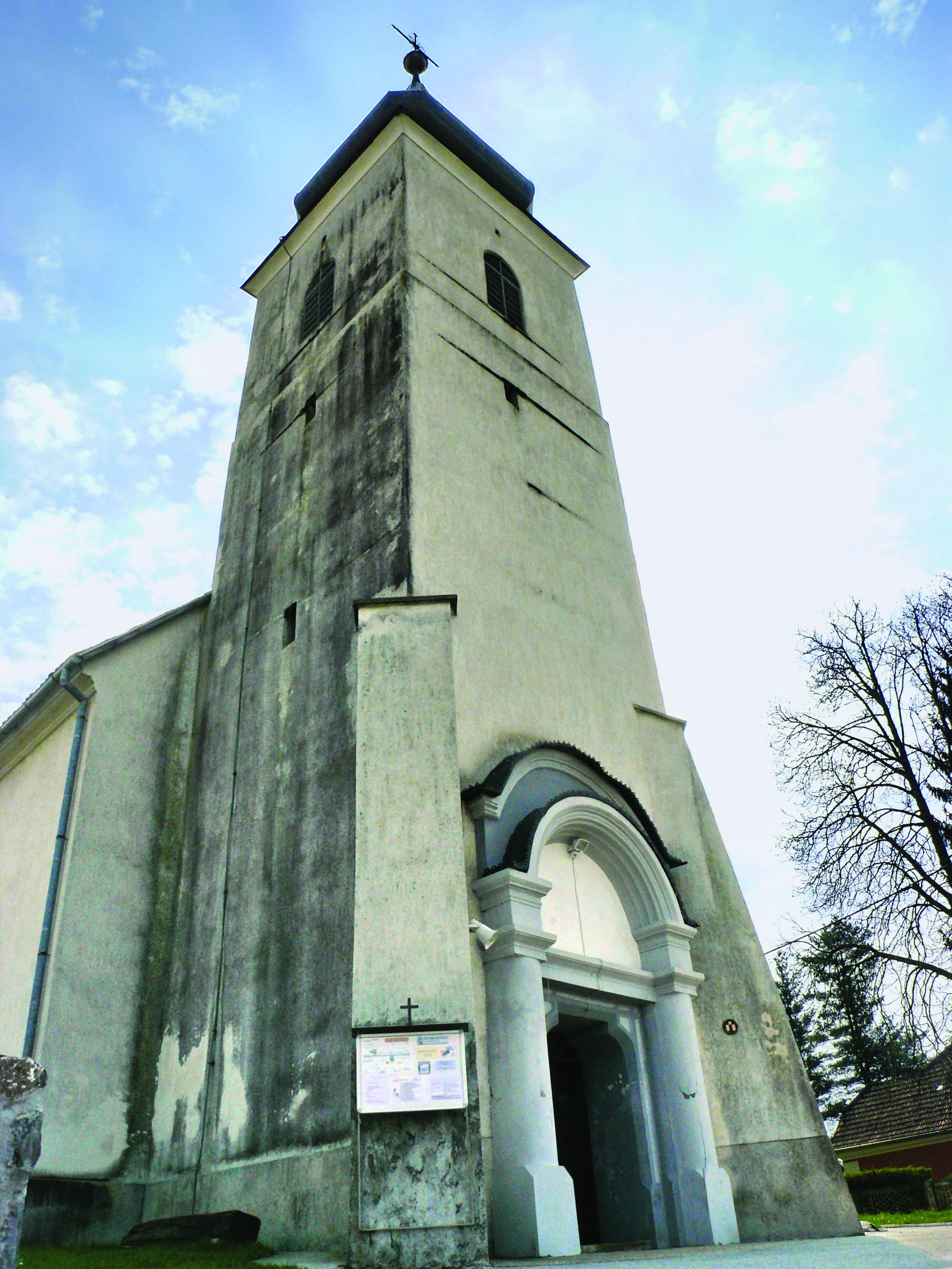 <p>zvonik župne crkve sv. Marije Magdalene</p>