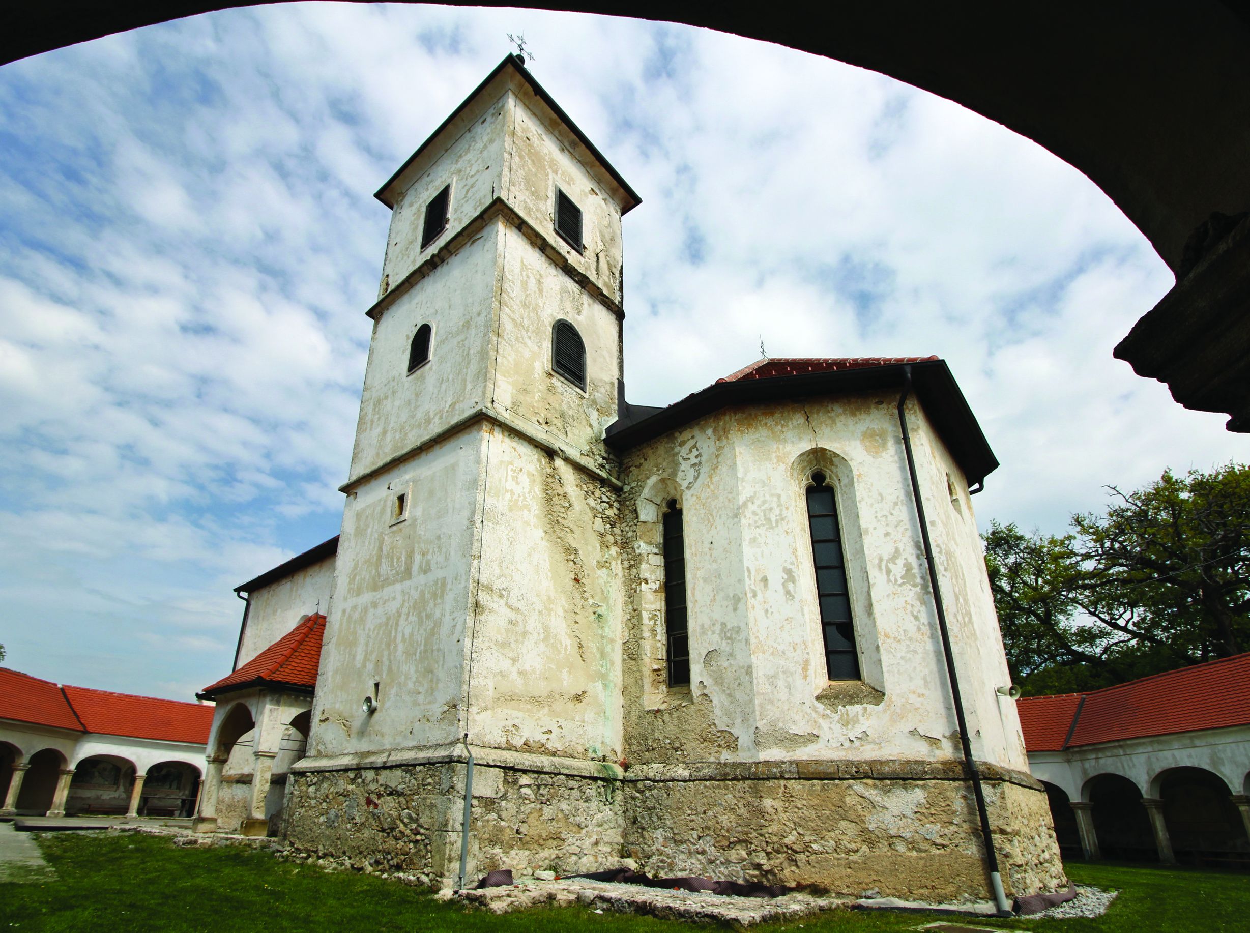 <p>vanjski izgled sveti&scaron;ta, XV&ndash;XIX. st.</p>