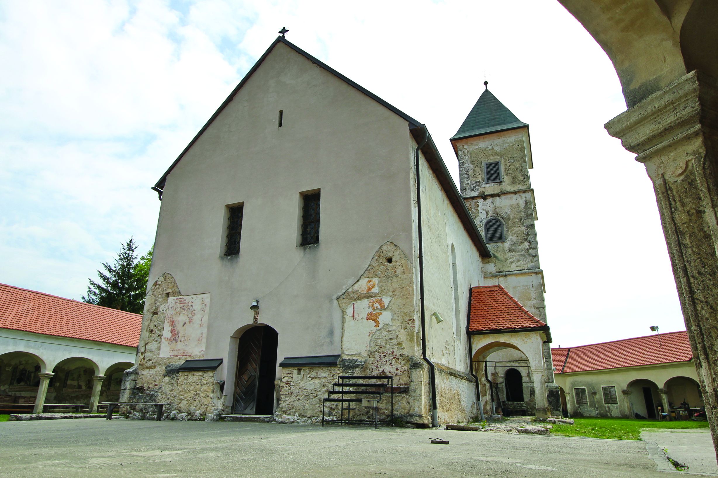 <p>vanjski izgled sveti&scaron;ta, XV&ndash;XIX. st.</p>