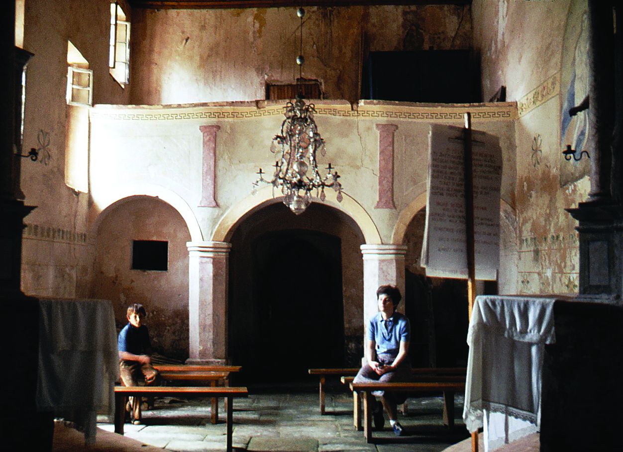 <p>unutra&scaron;njost crkve sv. Vida</p>