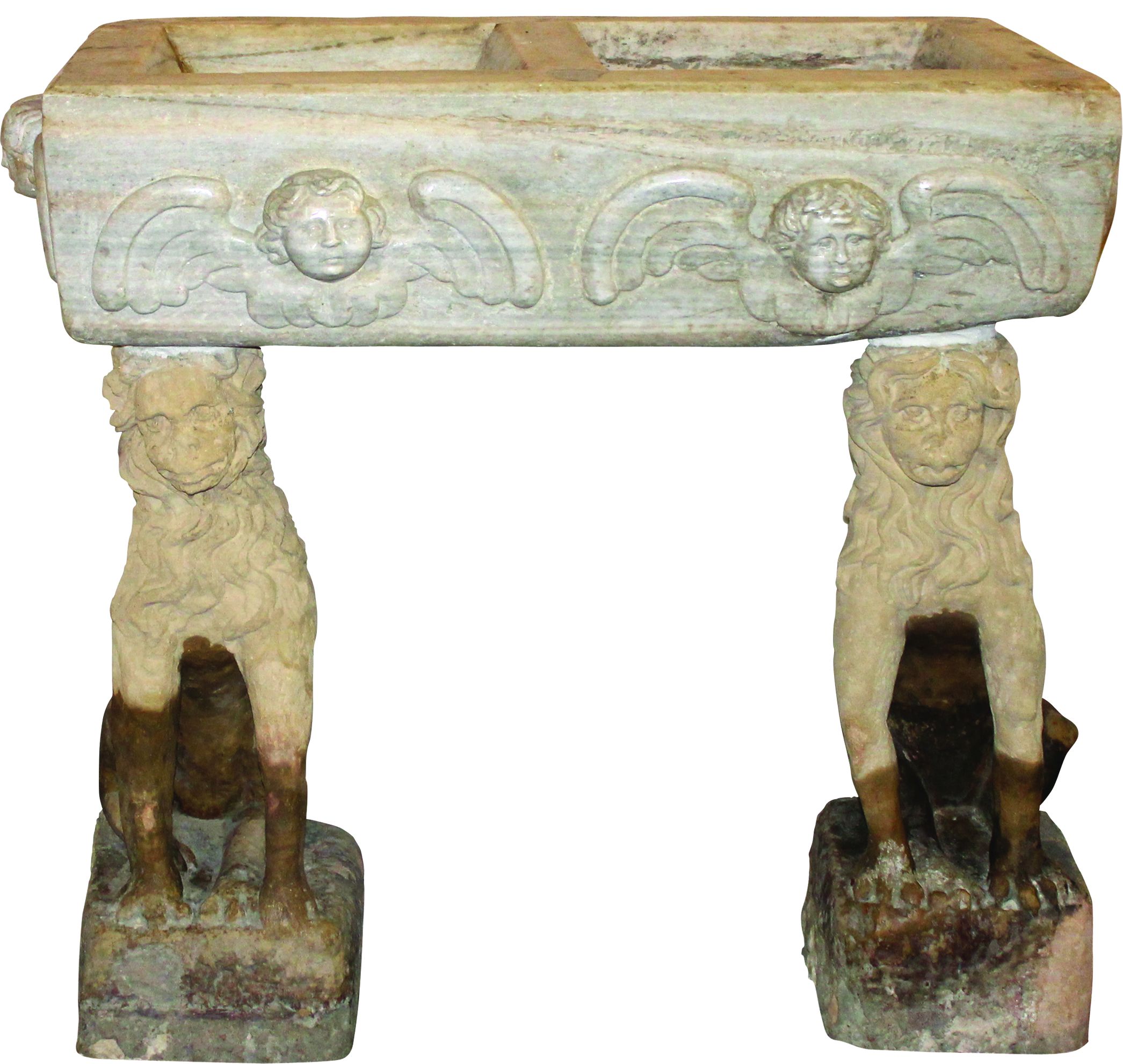 <p>renesansna kamena krstionica</p>