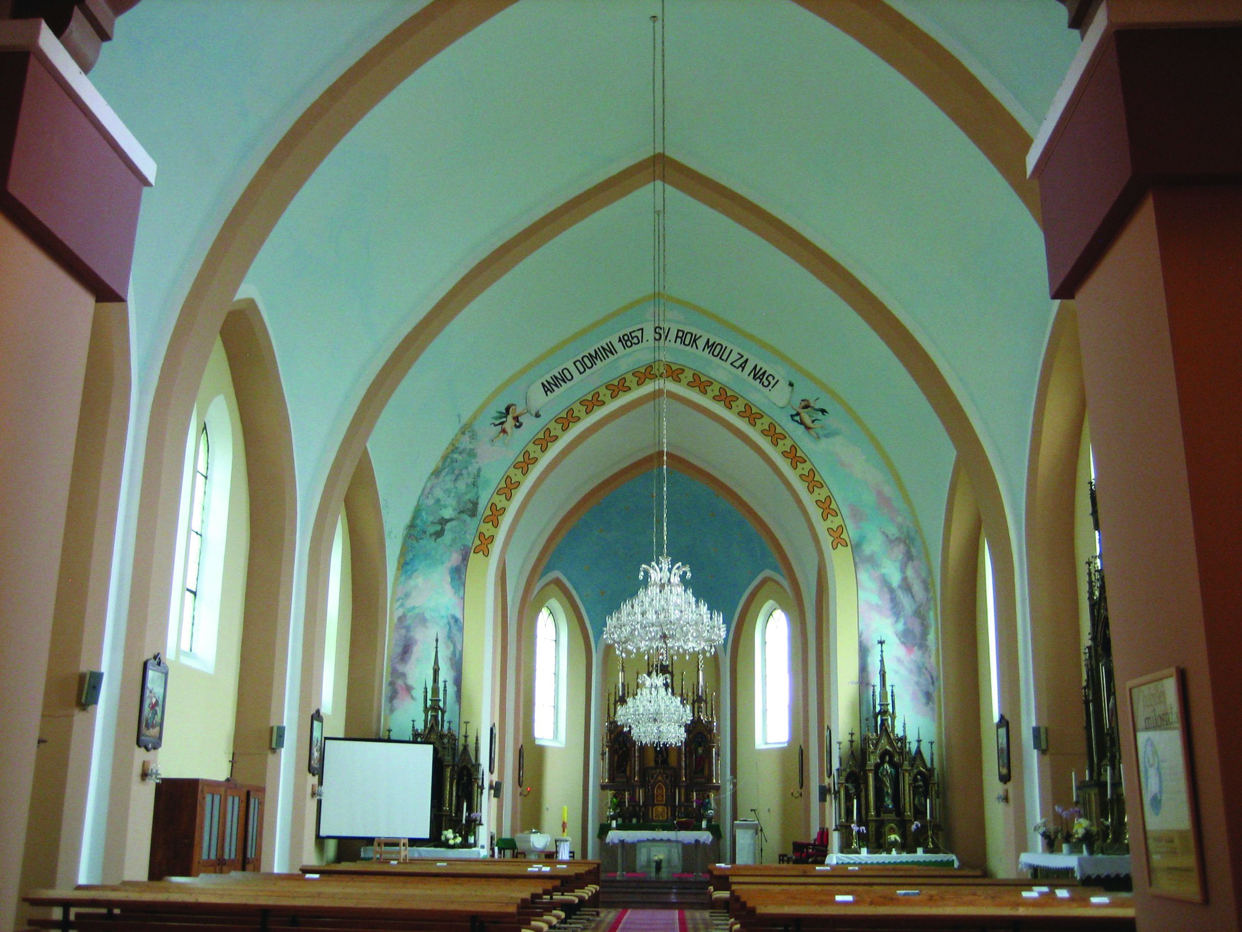 <p>unutra&scaron;njost, župna crkva sv. Roka</p>