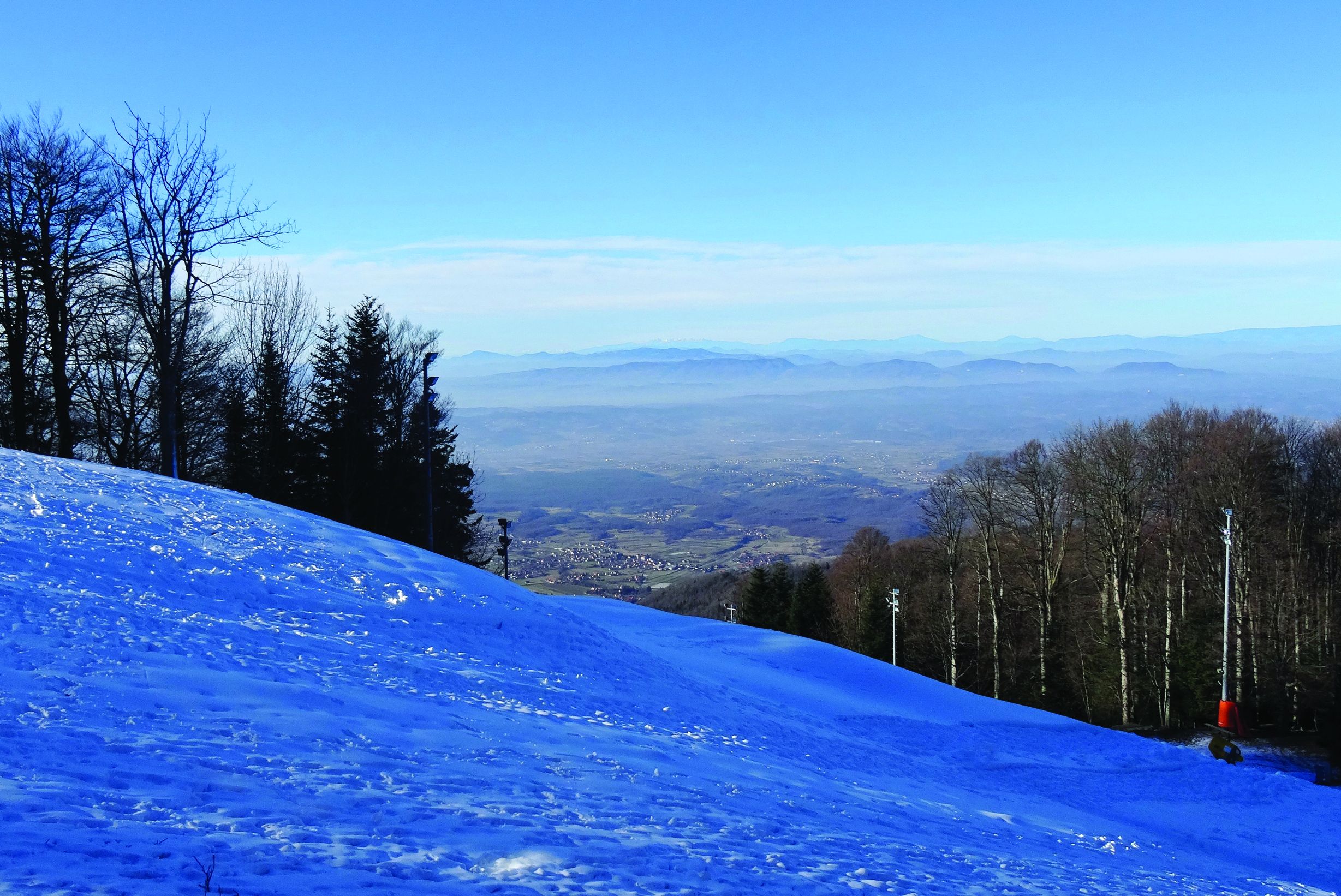 <p>skija&scaron;ka staza</p>