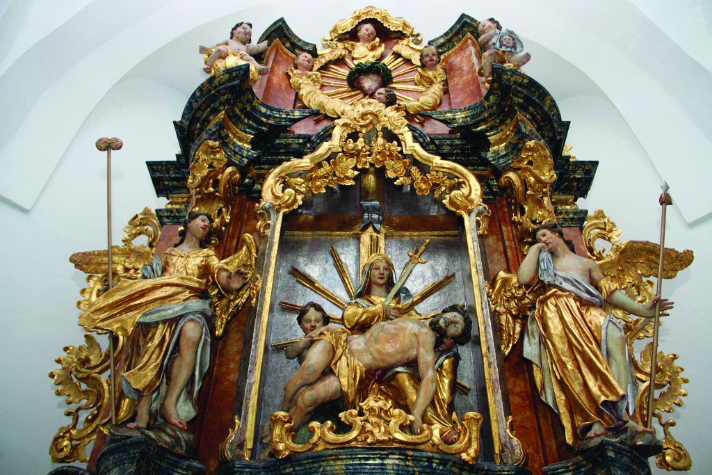 <p>oltar Majke Božje Žalosne, kapela sv. Ladislava, 1766&ndash;71.</p>