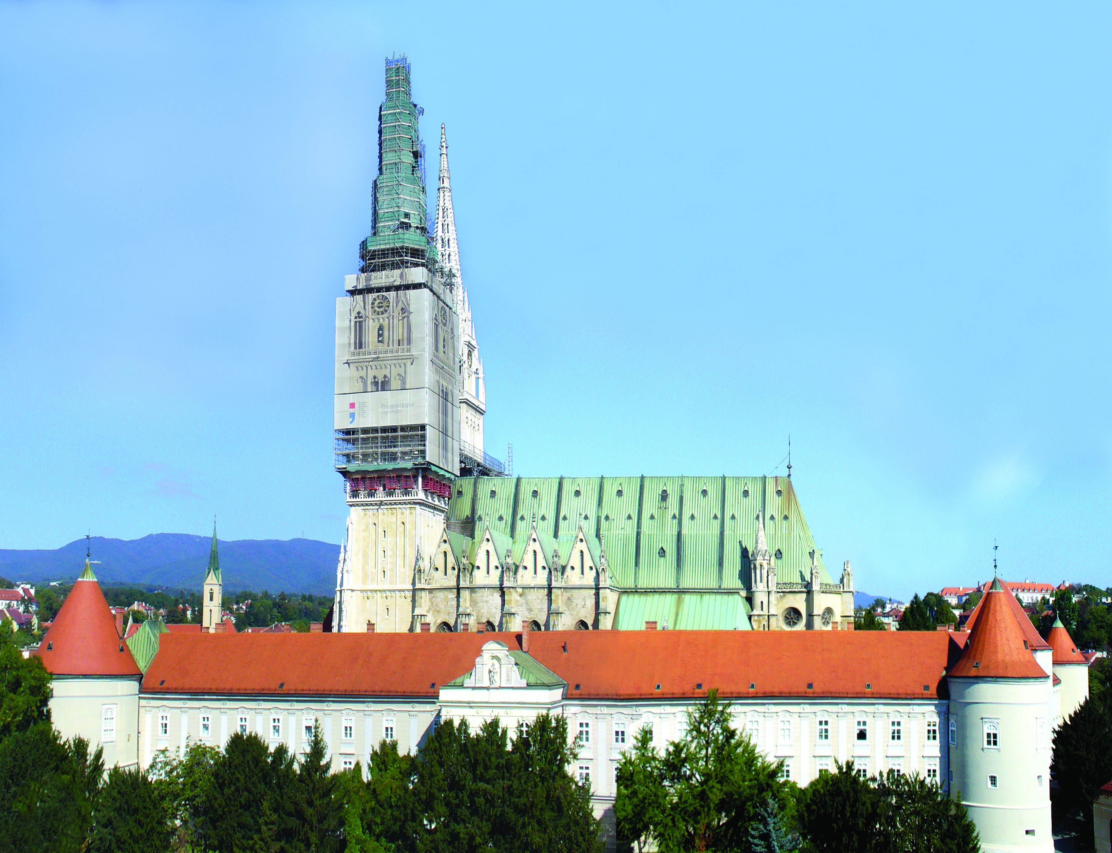 <p>zagrebačka katedrala</p>