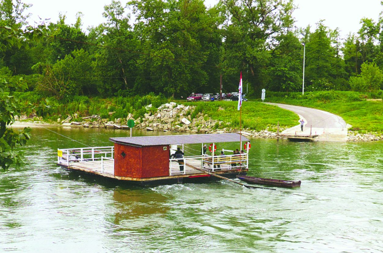 <p>savska skela Zapre&scaron;ić&ndash;Medsave</p>