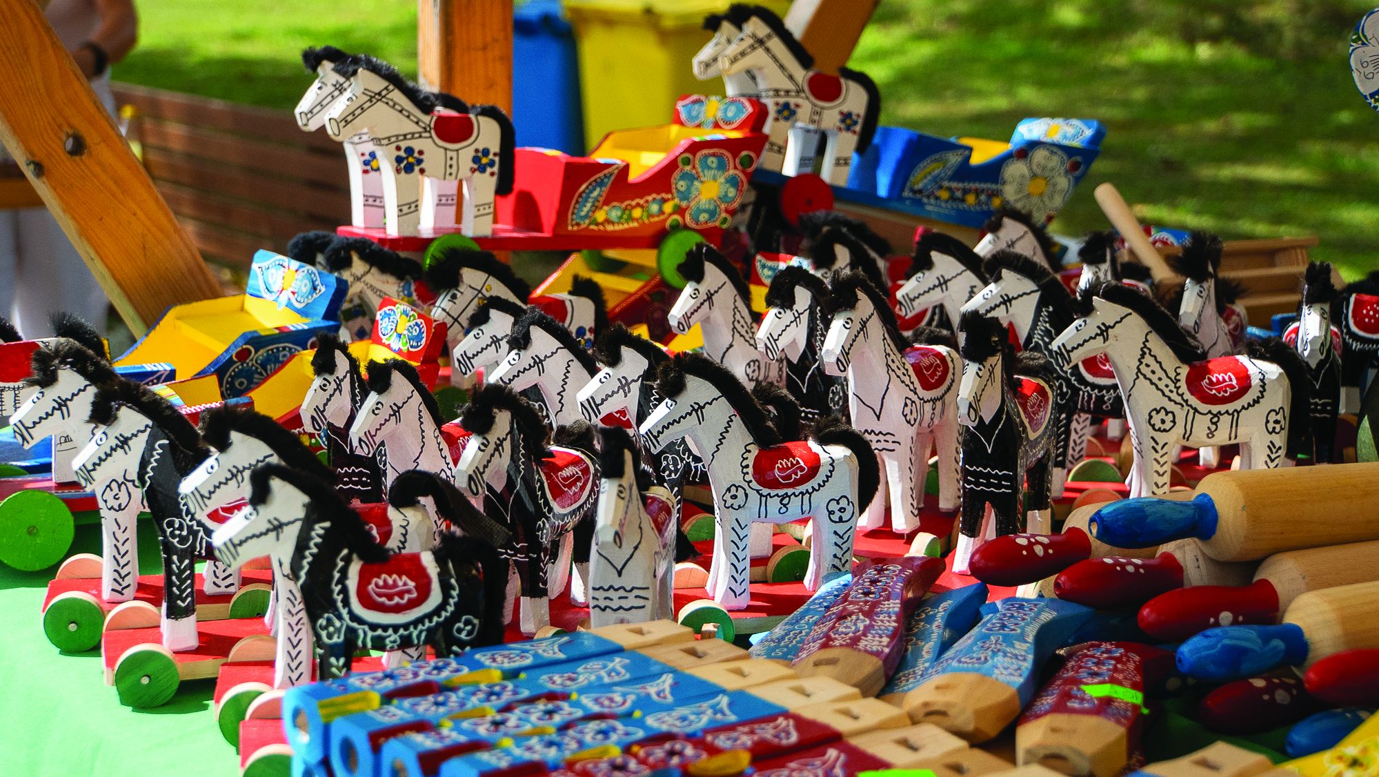 <p>drvene dječje igračke</p>